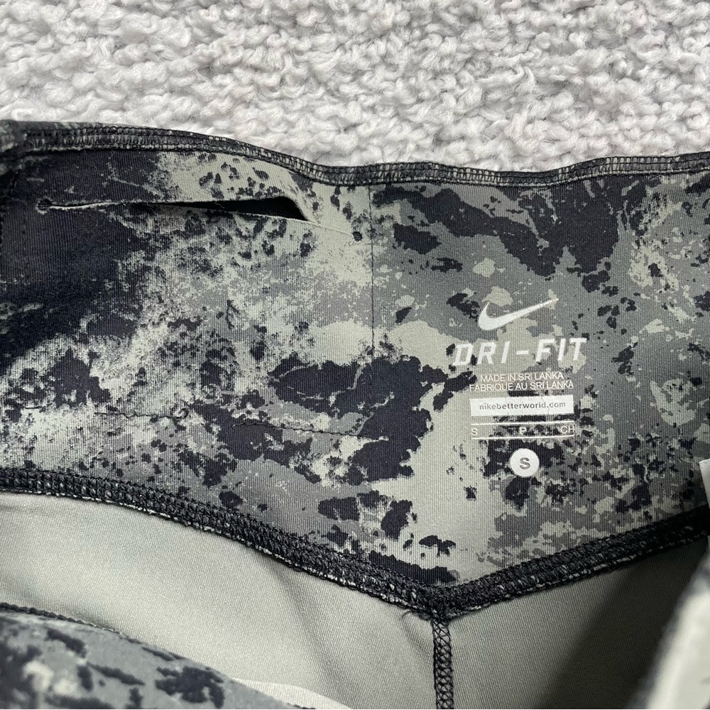 Nike Leggings Womens Small Dri Fit Active Stretch Gym Fitness Exercise Yoga